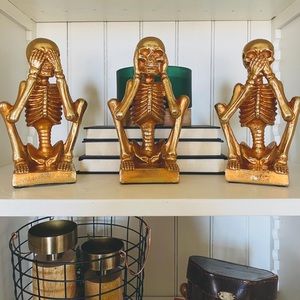 Set of 3 see hear speak no evil skeleton decor